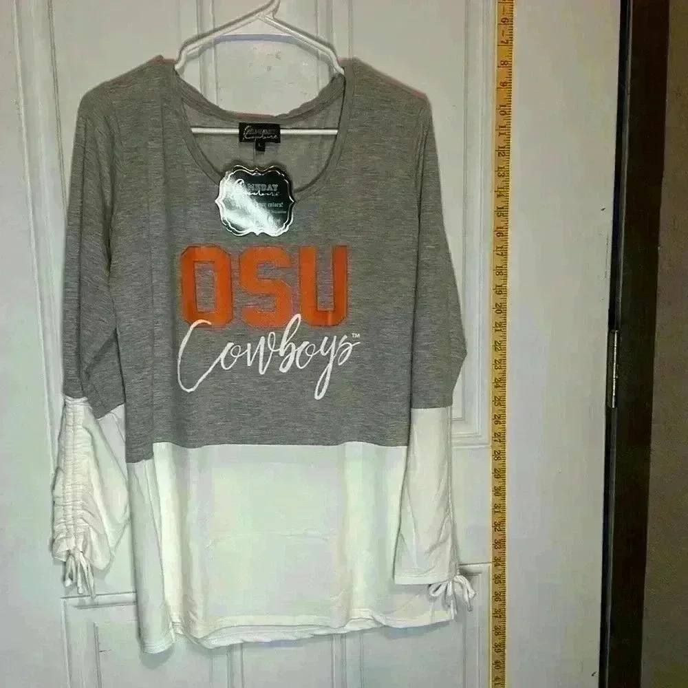 Oklahoma State Cowboys Long Sleeve Top, Women's Size Large***New With Tags***